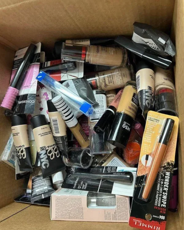 Cosmetic Pallets